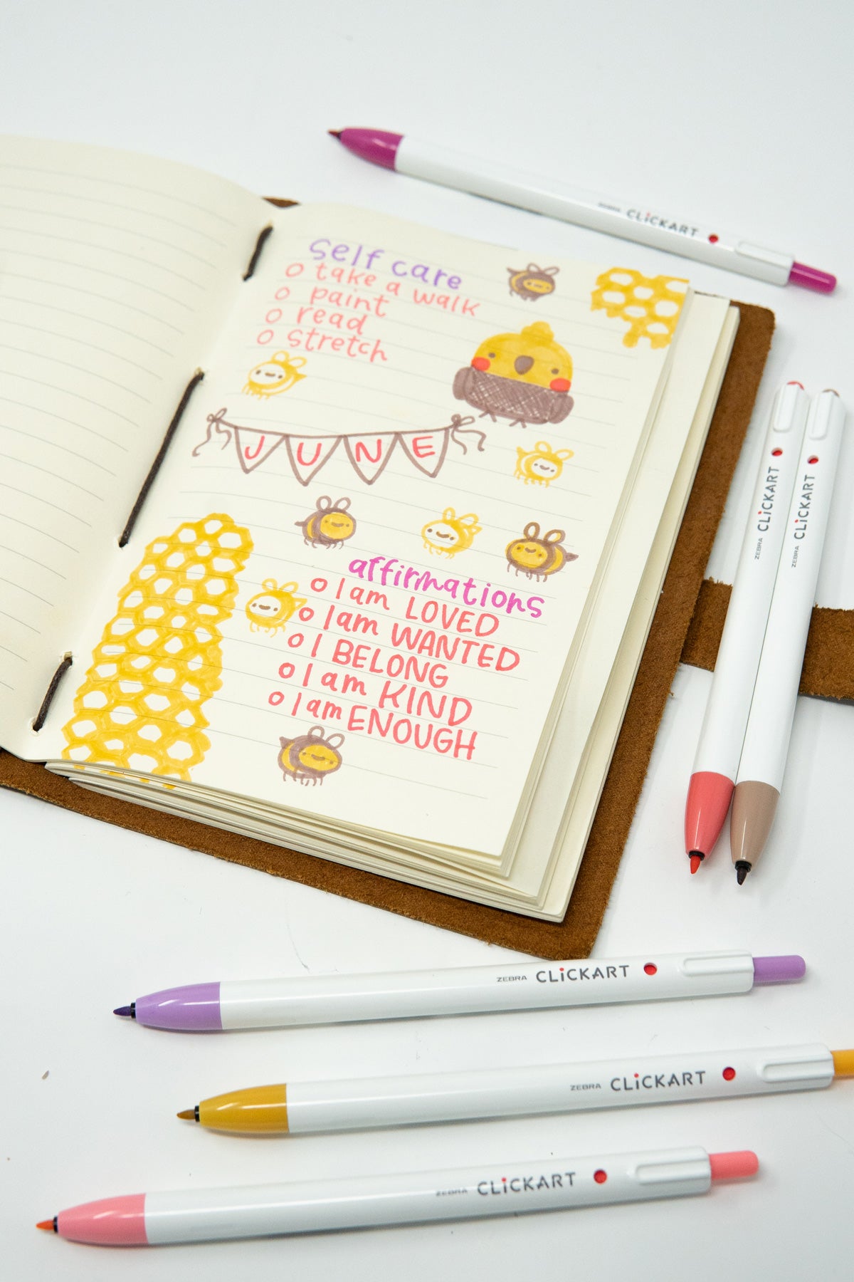 69712-ClickArt-Pastel-Glamour